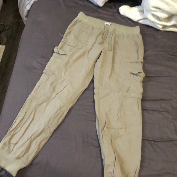 Soft cargo pants - Picture 2 of 5